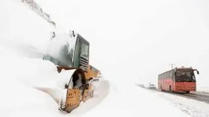 تصاویری از جاده کندوان در لباس سفید برف