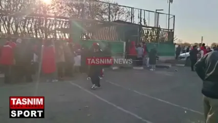 ورود پرشور بانوان پرسپولیسی به ورزشگاه شهر قدس