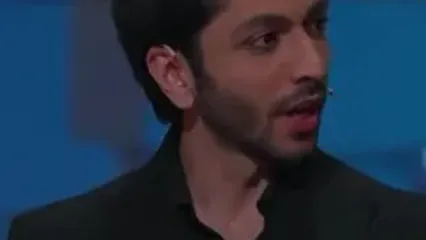مزاحمت خنده دار دو آقا برای ایرج ملکی