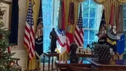 ببینید؛ تفاوت سلیقه همسران بایدن و ترامپ در کریسمس کاخ سفید