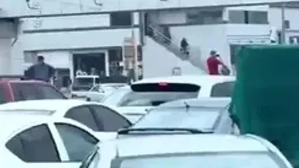 ببینید؛ جده زیر آب رفت