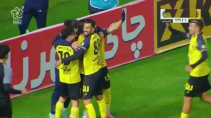 گل اول سپاهان به فجر