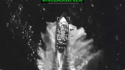 تصاویر حمله آمریکا به یک قایقِ دیگر در اقیانوس آرام