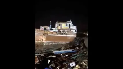 غرق شدن بیش از ۱۰ لنج ماهیگیری در طوفان شب گذشته چابهار / نیاز به امداد و کمک دارند