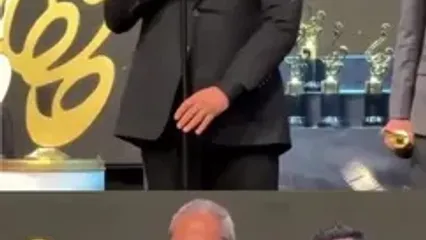 دردسر بامزه رامبد جوان با میکروفون در جشن حافظ