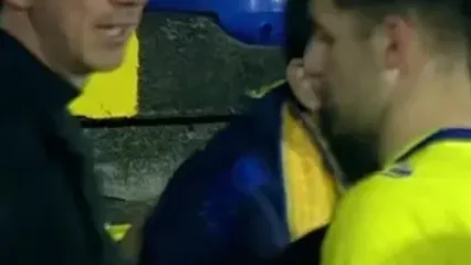 ویدئو: قدردانی بازیکنان از هواداری که تیمش را تنها نگذاشت