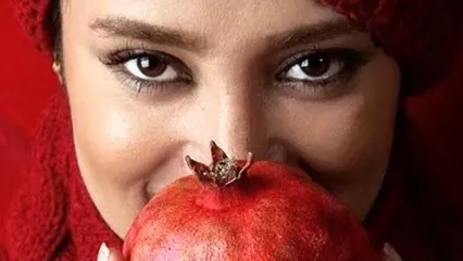 دیزاین یلدایی خانه بهاره افشاری با یک پیام خاص