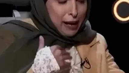 واکنش زینب موسوی به حواشی اهانت به فردوسی/ من عذرخواهی نمی‌کنم، شوخیه و باید بپذیرید