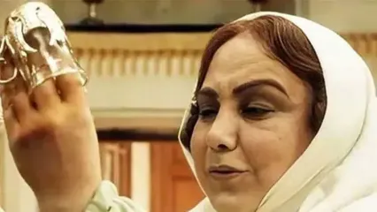 چیدمان شلغ پلوغ و عهد عتیقه خانه «بهنوش بختیاری»، بازیگر سریال بامداد خمار | از فرش ایرانی تا ...