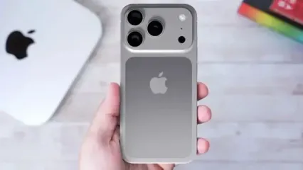 کپی عجیب و غریب آیفون!