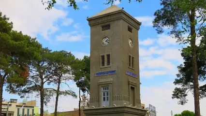 برج ساعت مارکار نماد زمان در قلب یزد