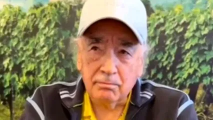 محمود قربانی: کسی به گوگوش چپ نگاه نمی‌کرد