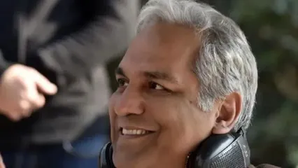 لحظات فوق‌خنده‌دار از سریال طنز مهران مدیری که باعث و بانی همه خنده‌ها خود مدیری بود