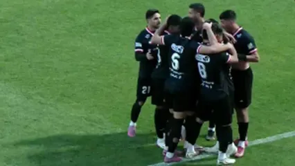 گل زیبای پرسپولیس؛ کات‌بک علیپور و ضربه دقیق سروش