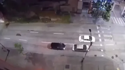 فیلم تصادف‌های مکرر رانندگان در تونل خیابان اتحادیه