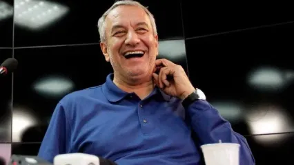 کفاشیان: بازیکنان تیم ملی گرین کارت دارند!