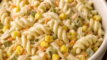 سالاد ماکارونی بهترین پیش غذا برای عصرونه فردا پنجشنبه