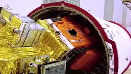 فیلم آماده سازی ماهواره‌های ایرانی برای پرتاب