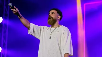 نگاهی به تیپ و استایل خانم بازیگران در کنسرت معین زد: از استایل کژوال مجید واشقانی، مهران غفوریان و کژوال ویر معین زد تا کفتان مدرن نعیمه نظام دوست