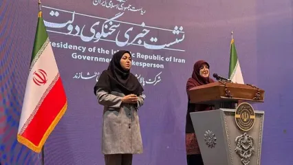 در تلاش هستیم تا ثبات را به بازار ارز برگردانیم / بانک مرکزی کارهای خود را برای کاهش صف تخصیص ارز آغاز کرده است