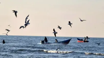 هشدار رئیس هواشناسی کشور: تبخیر افسارگسیخته و کاهش ورودی‌ها، دریای خزر را در آستانه افت تراز بی‌سابقه قرار داد