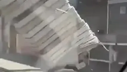 نه به وانت تا وقتی موتور هست!