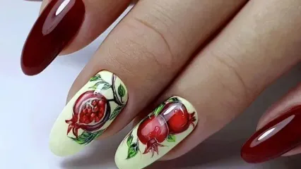 دیزاین ناخن یلدایی: جذاب‌ ترین طرح‌ ها برای سال 2025