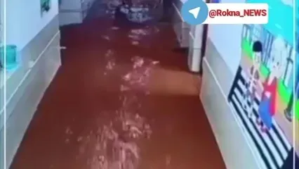 لحظه ورد سیلاب به مهد کودکی در اقلیم کردستان