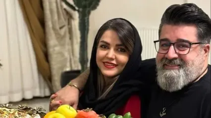 نگاهی به چیدمان میز یلدایی مجلل و با اصالت مهدی یغمایی با سلیقه همسرش / شوخی های یلدایی مهدی یغمایی و نگار خانوم که عاشقانه هم نیست ...