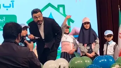 آبروریزی مجری صداوسیما هنگام اجرای یک برنامه