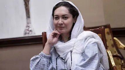 بهت نیکی کریمی از شنیدن قیمت مرسدس بنز در ایران