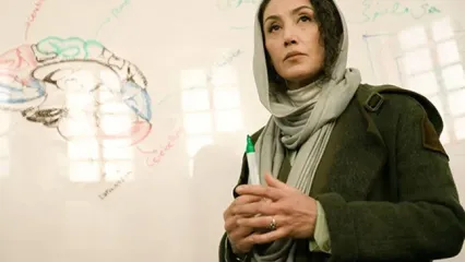 هدیه تهرانی برگشت؛ با شمایل یک استاد دانشگاهِ خاص!