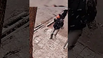 لحظه هولناک سرقت گوشی آیفون در جنوب تهران