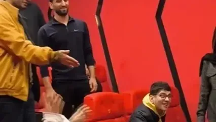 ببینید؛ شهاب حسینی در میان جوانان اوتیسم