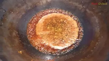 غذای روستایی در سنگاپور؛ پخت خوراک با ماهی ماکرل، آناناس و نیشکر در روستا