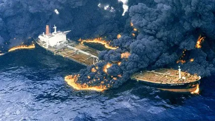 8 سال بعد از فاجعه کشتی سانچی / بچه های ما زنده اند و گفتگو با خانواده های خدمه سانچی