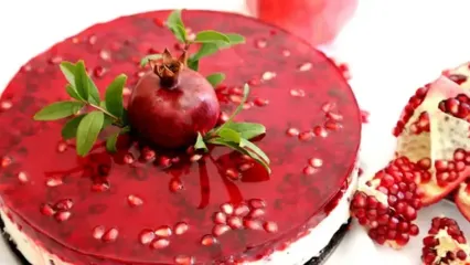 طرز تهیه چیز کیک انار