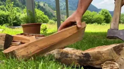 غذای روستایی در آذربایجان؛ تهیه حلوا و مربای توت فرنگی در روستایی کوهستانی