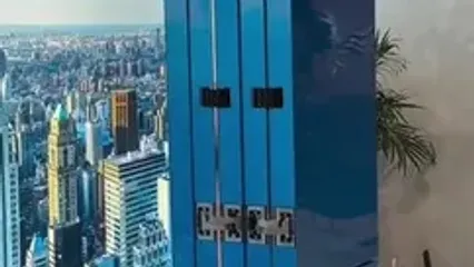 تلویزیون ۱۳۷ اینچی پورشه را ببینید!