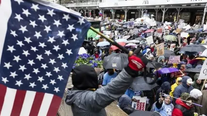 خبرگزاری مهر، این ویدیو را از اعتراضات آمریکا منتشر کرد