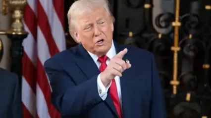 ترجمه همزمان اظهارات ترامپ توسط سیاوش اردلان سوژه شد