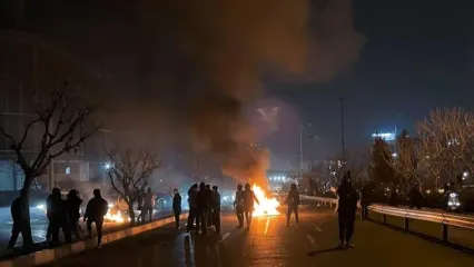 فرهیختگان: شایعه حضور حشدالشعبی در ایران احمقانه است