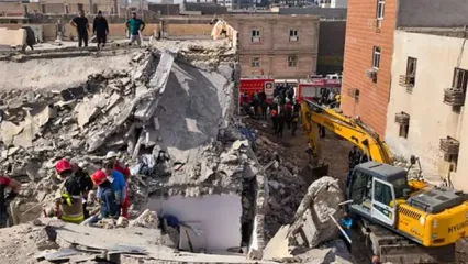 دو انفجار خبرساز در اهواز و بندرعباس