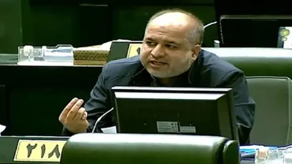 افشای رانت ۱۵ میلیاردی برای علی دایی / ۲۳ فروند هواپیما با مبلغ بسیار ناچیز فروختند