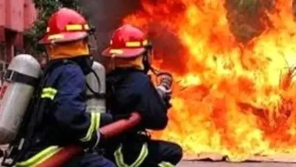 آتش سوزی گسترده در خیابان امام رضا (ع) مشهد