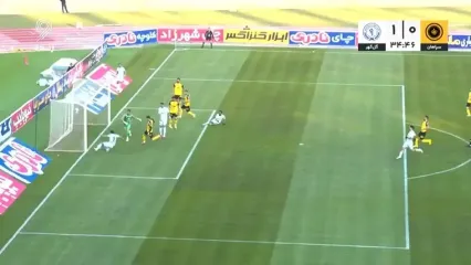 گل اول گل گهر به سپاهان توسط جعفری