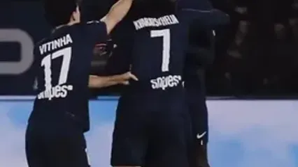 ویدئو: قاب ویژه در شب آتش‌بازی پاریس