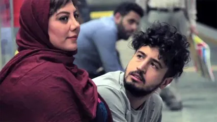 مهرداد صدیقیان : یه خانوم بازیگری بود از قصد سر صحنه ده تا پیاز می‌خورد من واقعا کبود میشدم از بوی پیاز/ قشنگ مترو خلوت کن بود / خیلی افتخار کردم باهاتون کار کردم ولی رعایت کنید