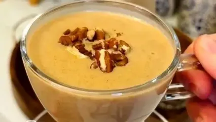 طرز تهیه نوشیدنی مقوی با خرما
