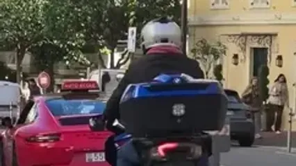 اینجا با پورشه رانندگی را آموزش می‌دهند